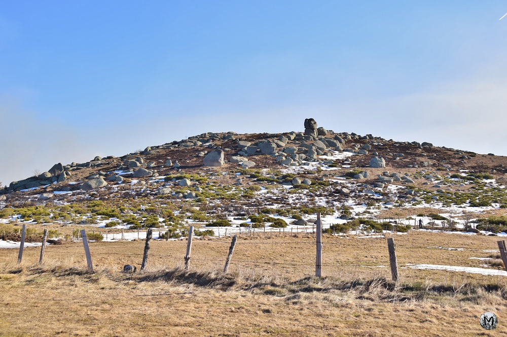 Photo de roches sur le Mont Lozère