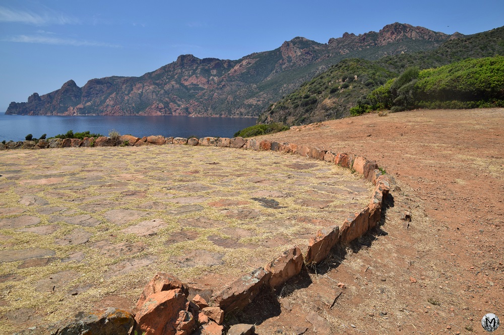 Point de vue sur le paysage à Girolata