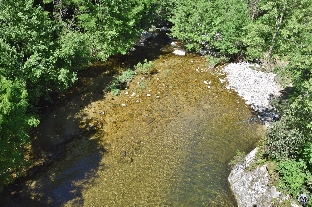 Rivière du Mondony en contrebas