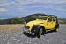 2CV jaune sur les hauteurs de la Côte Vermeille