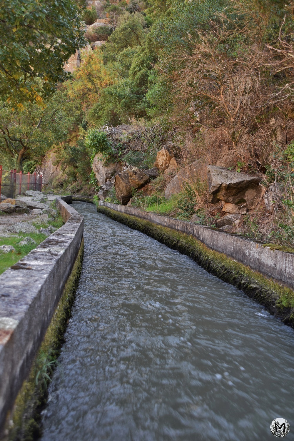 Balade le long du canal de Rodès