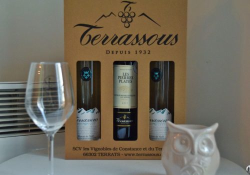 Lot de trois bouteilles de Terrassous