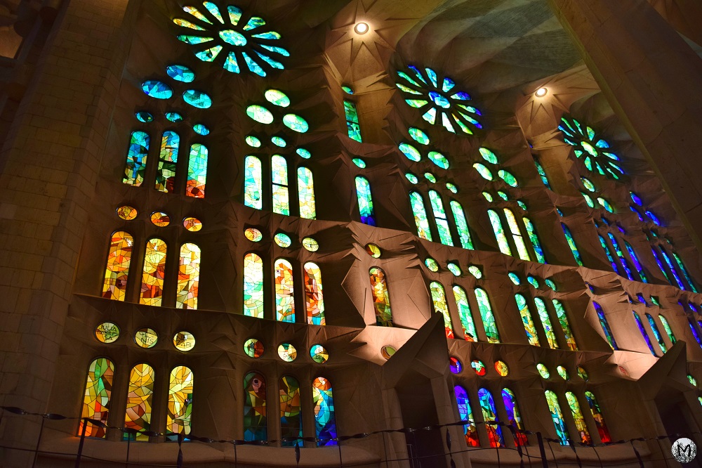 Vitraux colorés de la Sagrada Familia