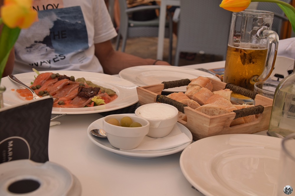 Table d'un restaurant à Alcudia
